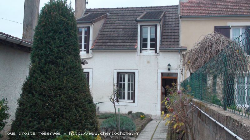 Maison SAINT AMAND MONTROND